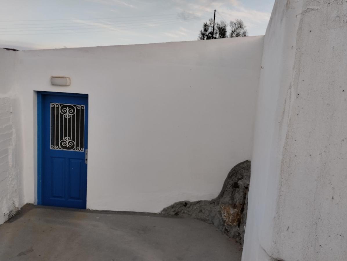 Light Blue Home Folegandros Town Exterior photo